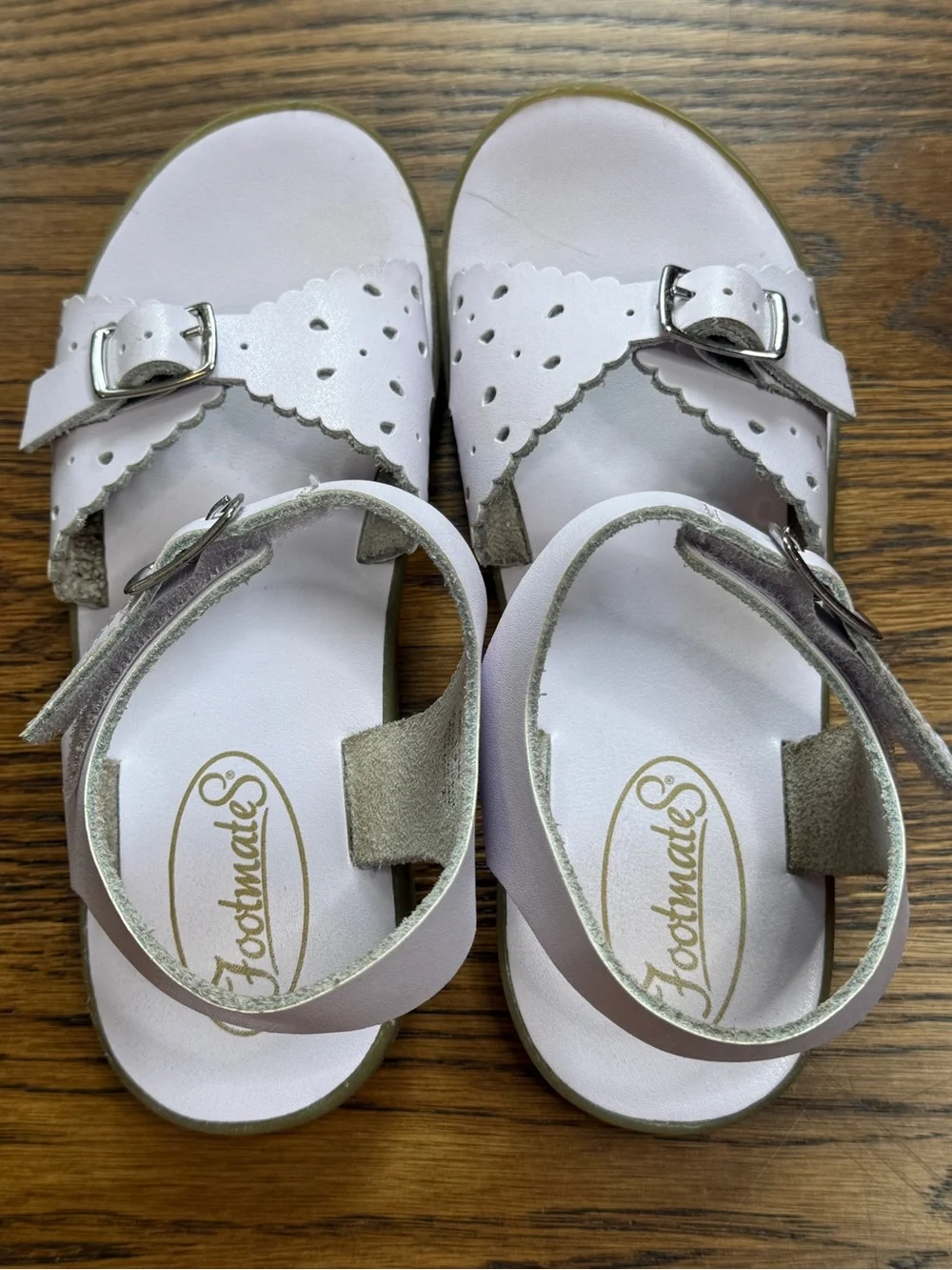 FootMates Girls Ariel Lavender Hook & Loop Closure Summer Leather Sandals Size 1